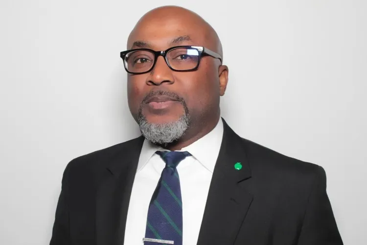 Aland Etienne, 46, Security Guard Killed in NYC Office Shooting, Remembered as a Hero