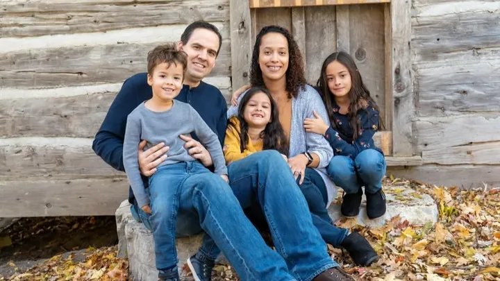 Donna Tomlinson Community Rallies Behind Mourning Mount Albert Family After Sudden Loss