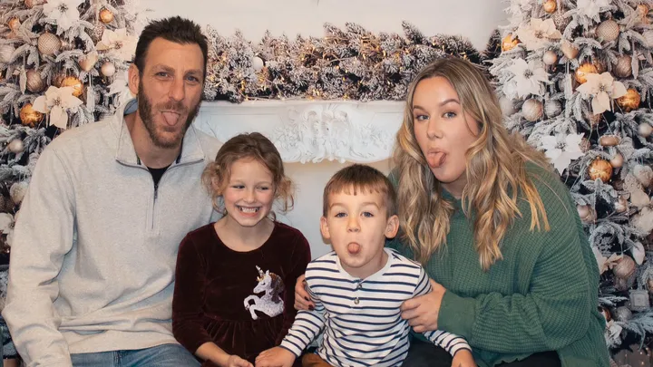 Derek Ouellette, Canada Mourns Veronica's Husband at 41 Community Rallies Behind Family with GoFundMe Support