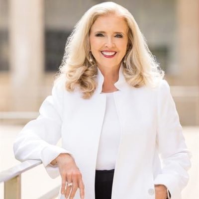 Janet Ward Black GREENSBORO, NC Mourns Trailblazing Attorney and Former Miss North Carolina, at 66