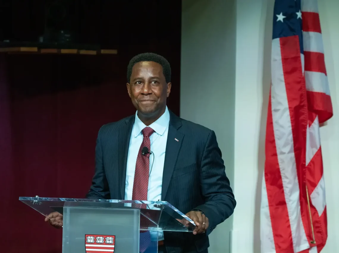 Setti Warren Dies at 55 Harvard Kennedy School’s Institute Mourns Politics Director and Former Newton Mayor