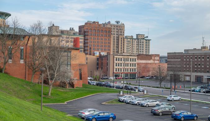 Natalie Lee, a Model from Youngstown, Ohio Community Mourns