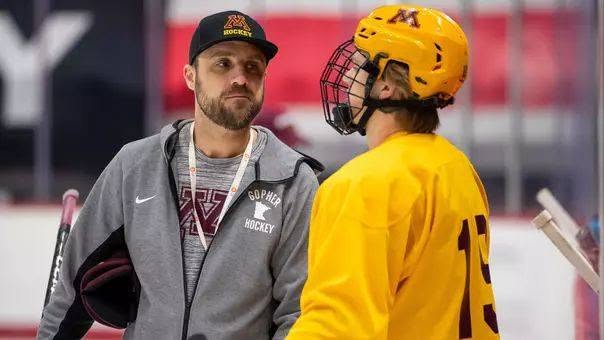 Scott Bloom, 58, Prior Lake Resident and Former Minnesota Hockey Standout, Dies After Injuries