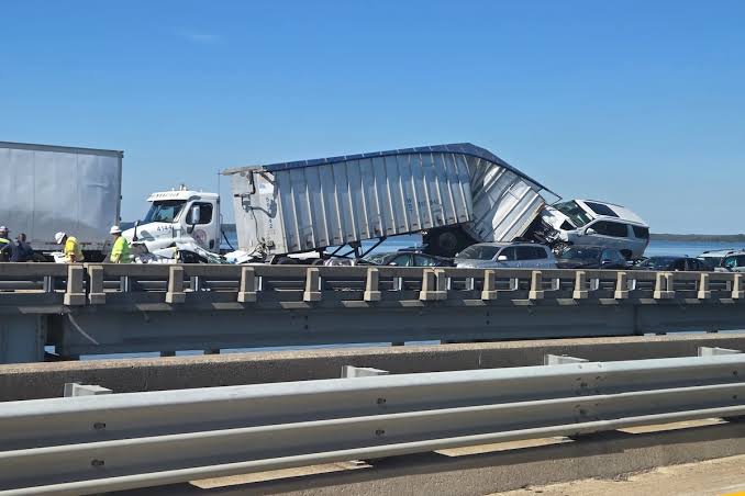 Lake Marion Bridge Accident 69-Vehicle Pileup on I-95